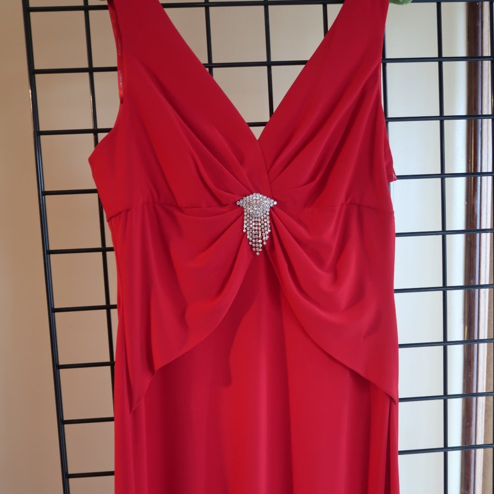 Cachet NY Color: Red Cocktail Dress w/ Rhinestone Detail - Never Worn - Sz. 14